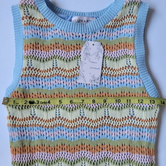 New Willow & Wind Crochet Stretch Fitted Dress. - Picture 3 of 6